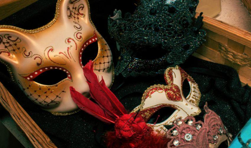 Il Carnevale e la moda, connubio perfetto tra tradizione e tendenze